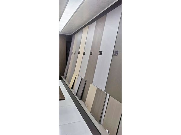 廠區(qū)展廳